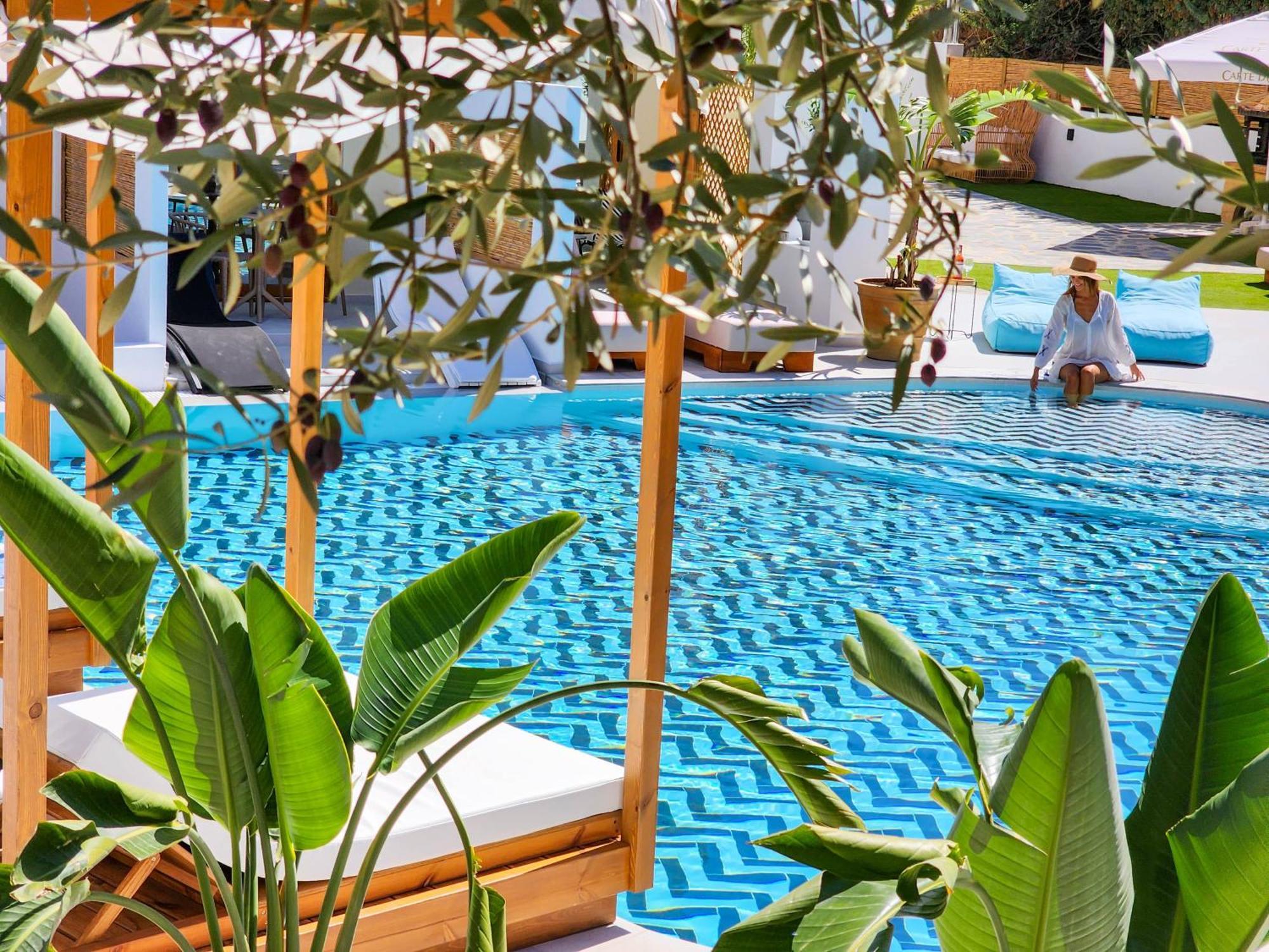 Hotel Zoe 3*